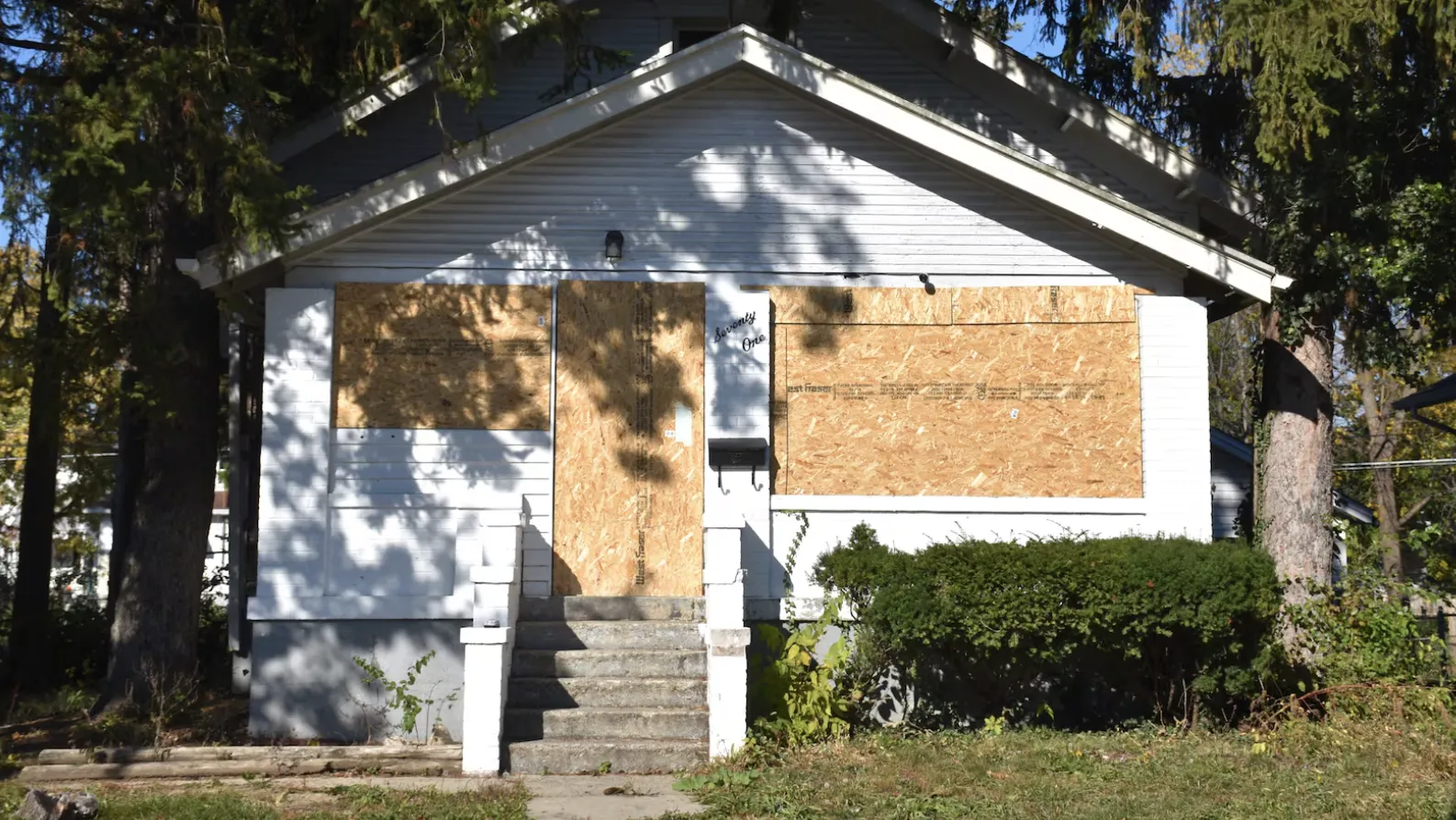 How to Sell a House with Code Violations in Los Angeles