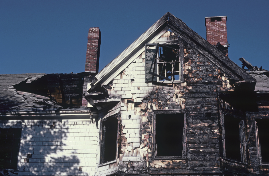 Selling a Fire-Damaged House Without Repairs in Los Angeles