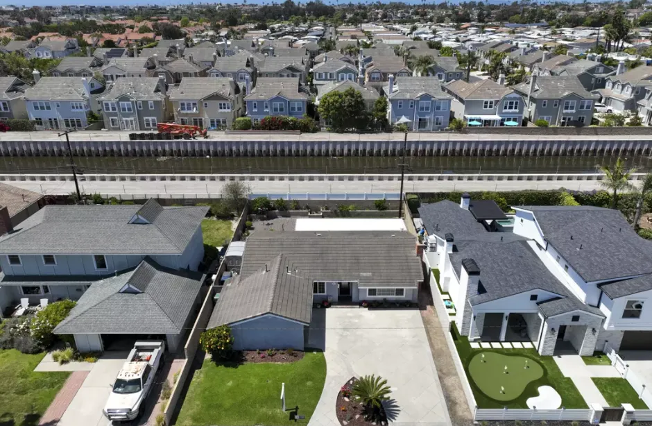 Can You Sell a House Before Probate Is Completed in Orange County?