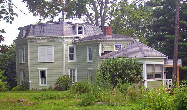 Buy Houses in Marlboro