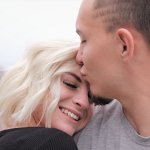 home buyers in cincinnati - young couple kissing