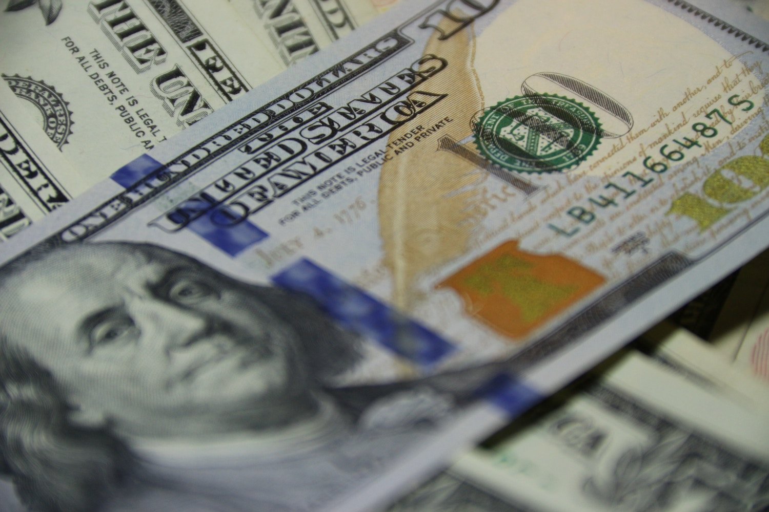 cash for homes in cincinnati - cash photo