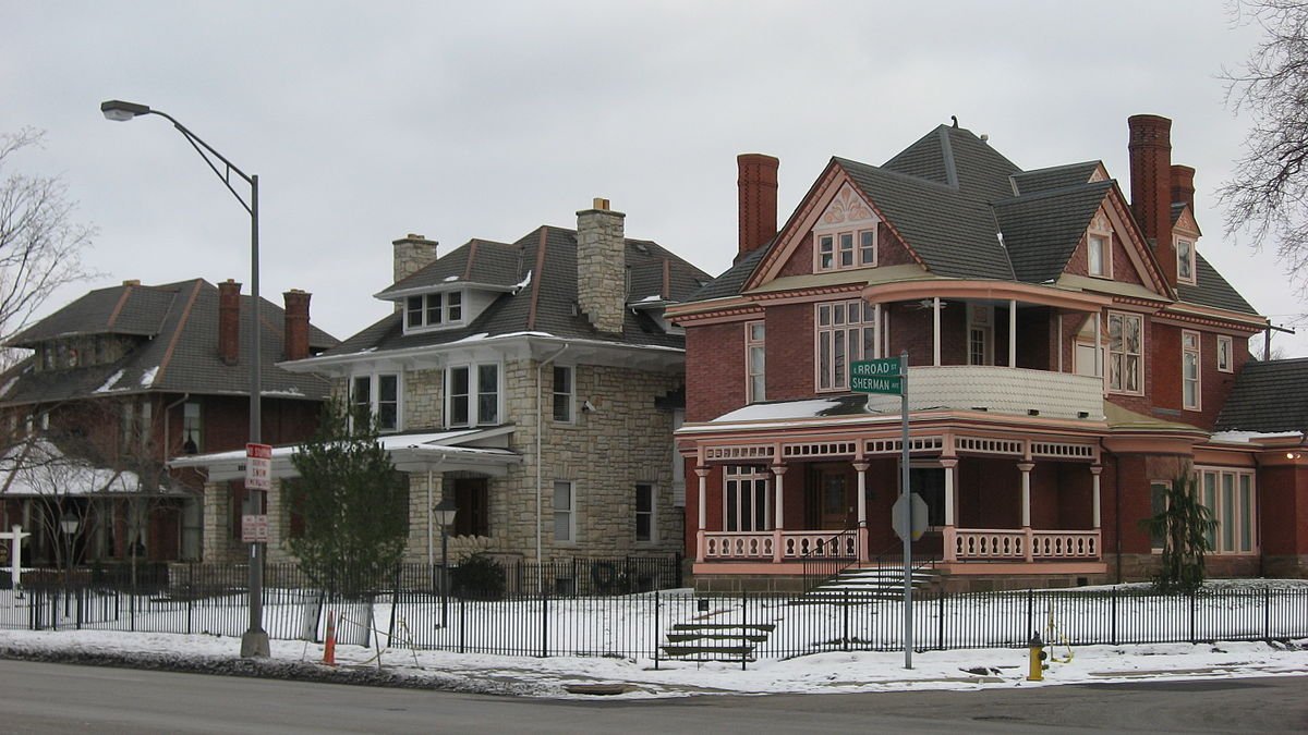 We Buy Houses In Montgomery OH - Sell Your House Fast For Cash