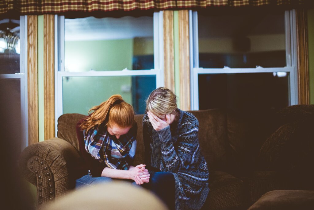 4 Ways a Foreclosure Will Impact You in the Greater Cincinnati Areaor Cincinnati - women crying and holding hands