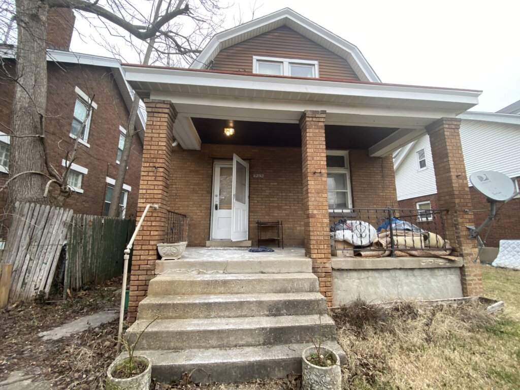 Ways To Know Your House is More Trouble Than It is Worth- Old House
