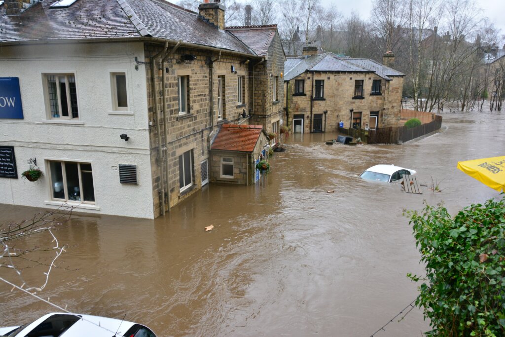 Sell Your House in a Flooded Market - flood