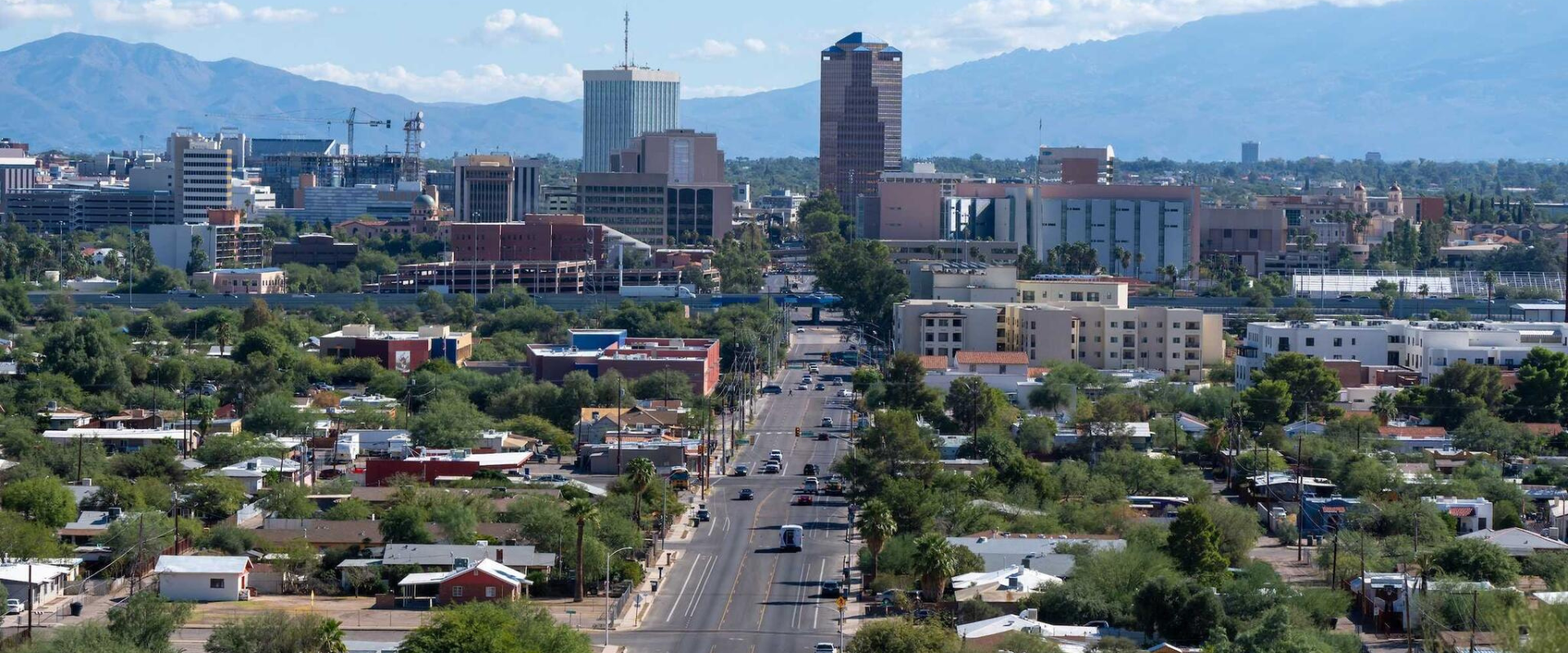 we buy houses in Casas Adobes AZ
