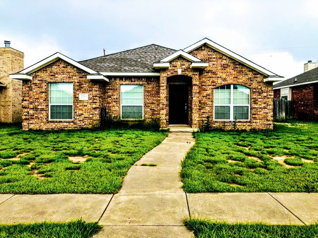 3614 Willow Street in Amarillo, Texas before the property was sold