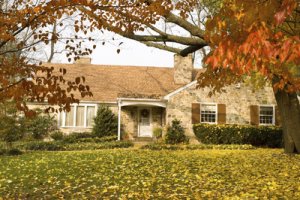 Sell My House Fast Before Fall Season