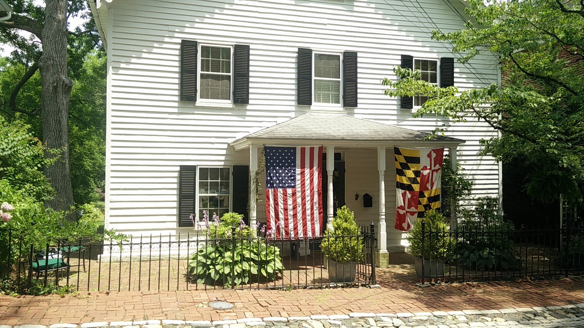 Selling without an agent can be a good options for some homeowners