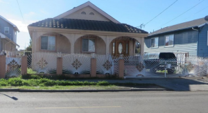 We Buy Houses!