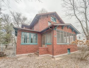 We Buy Houses in Illinois! Call (855) 741-4848 Today for Your CASH Offer!