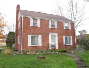 Don't Want To Spend $$ On Renovating! Call (855) 741-4848 For Your CASH Offer!