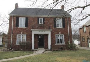 No Need To Spend $$ To Sell Your Home! Call (855) 741-4848 Today!