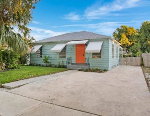 No Need To Spend $$ To Sell Your Home! Call (855) 741-4848 Today!