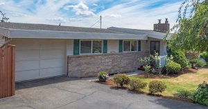 Pay No Commission or Closing Cost! Call Us Today (855) 741-4848