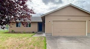 We’ve bought dozens of houses just like yours! Call (855) 741-4848