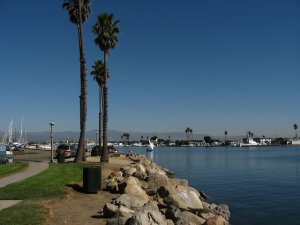 beautiful picture of some of the oxnard real estate located near the beach