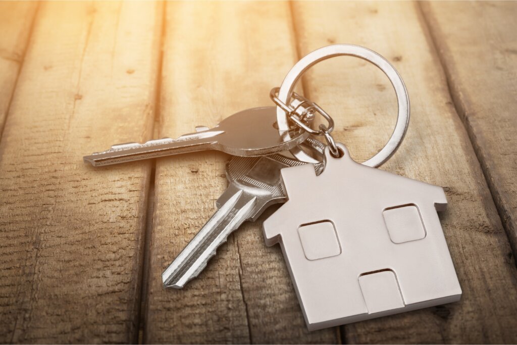 We buy houses