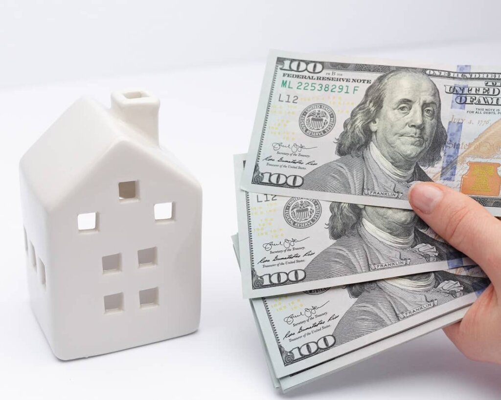Cash-to-tenants