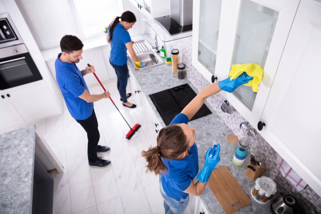 clean-the-house-to-sell