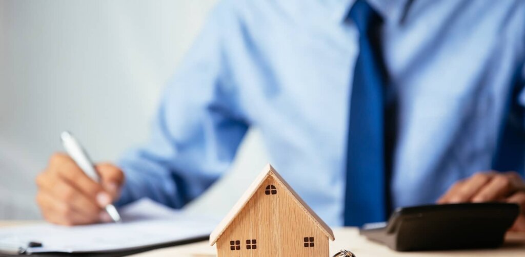 save-money-selling-investment-property