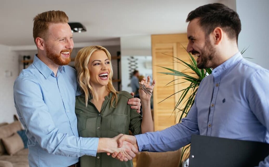 sell your house directly or with a real estate agent?