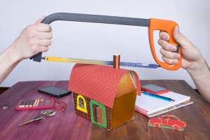 selling a house because of divorce