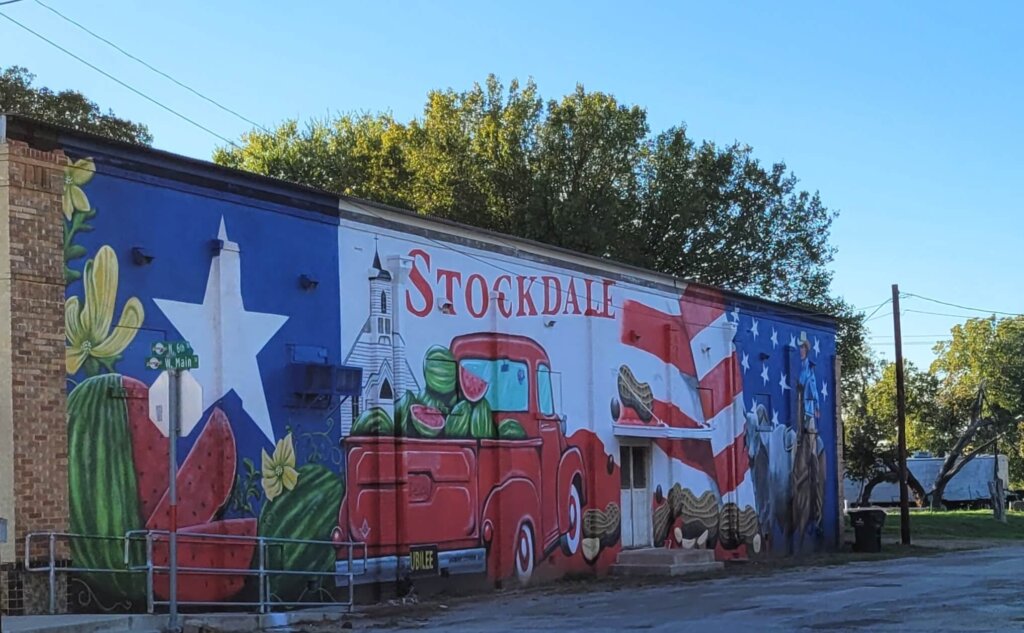 mural-by-ghost-custom-art-Stockdale-tx