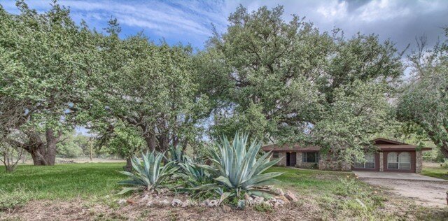 Wilson Co Tx home for sale