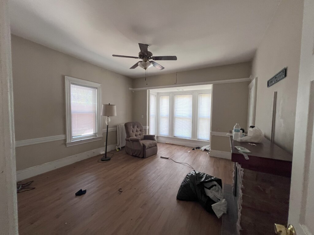 Holbrook Sell House Fast Cash