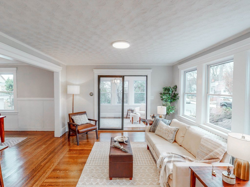 Everett MA Cash Buyer