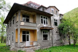 How to Sell a House that Needs Work in Omaha