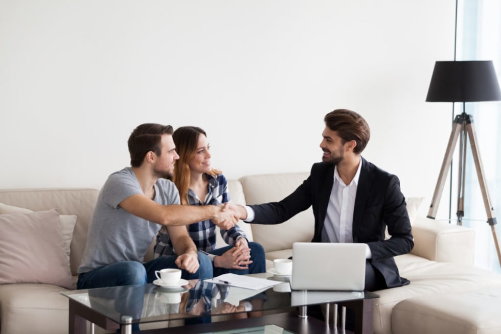 How To Handle Tenant Complaints in Omaha and Council Bluffs
