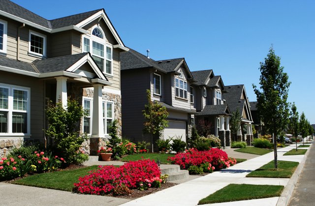 Neighborhood Features Omaha and Council Bluffs Investment Home Buyers Should Look For