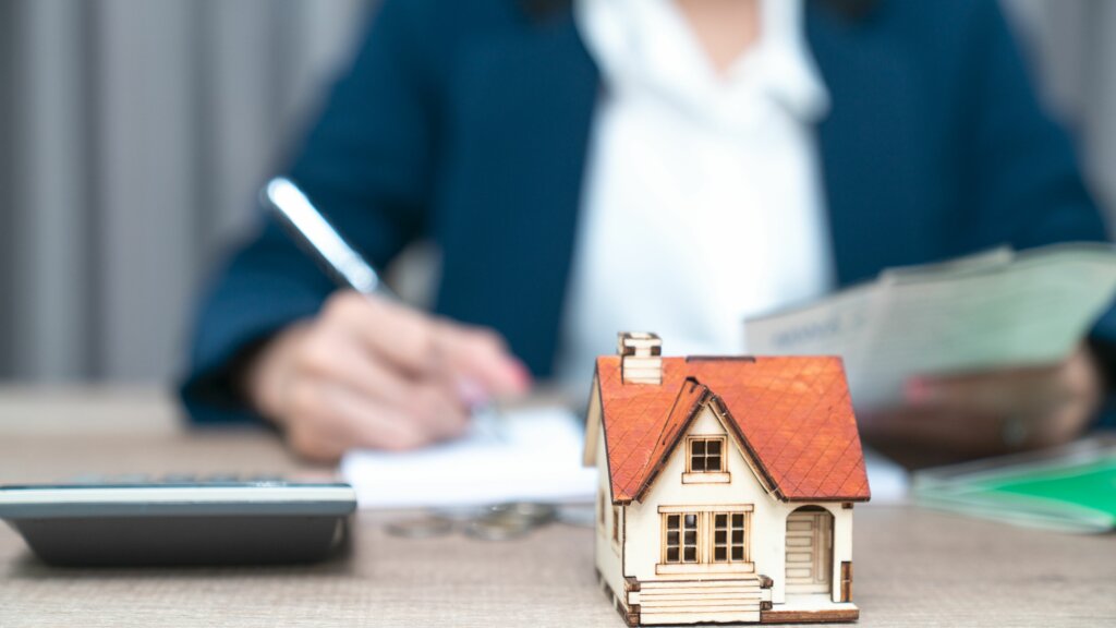 Estate Sale Tips for Property Owners in Omaha And Council Bluffs
