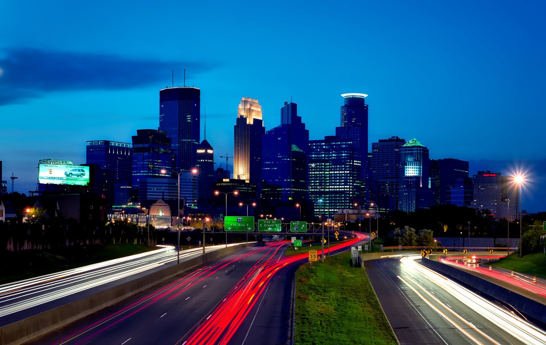 Minneapolis-Skyline-home-buyers