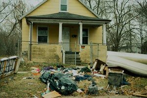 Legal challenges of selling a house with squatters in Louisiana - Learn about Louisiana squatter laws