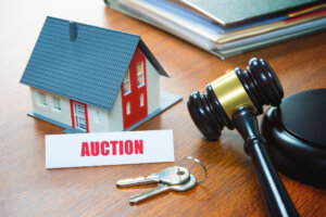 auction and sale of house in foreclosure in Louisiana