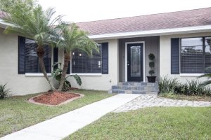 If you find yourself saying "I need to sell my house fast," give us a call <a style="color: #f26907" href="tel:813-359-0078">(813) 359-0078</a>. We buy houses in the Tampa area!