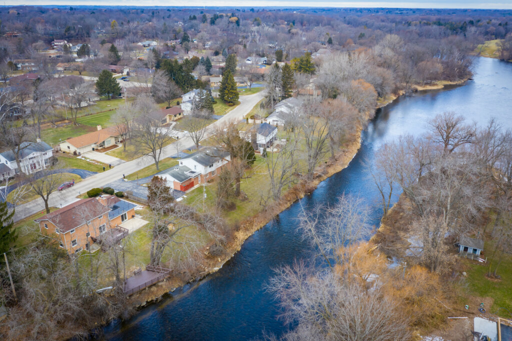we buy houses in Glendale Wisconsin