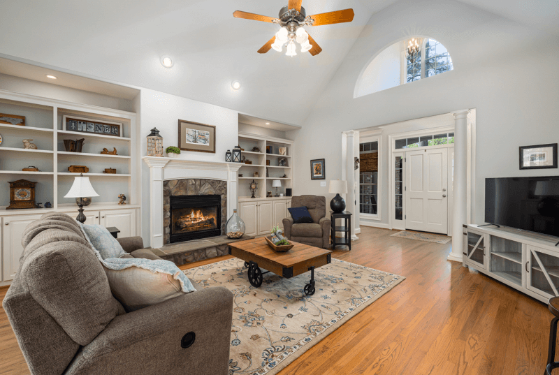 Real Estate Photography and Staging 101 to Sell Your Home in Milwaukee