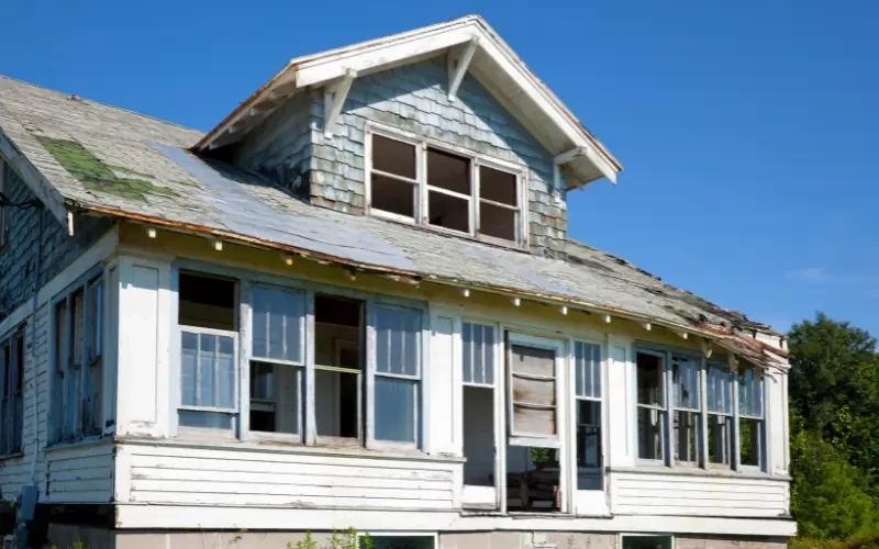 How to Sell a Fixer‑Upper House Fast in Wisconsin