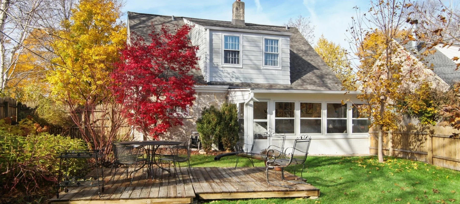 We buy houses in Fox Point