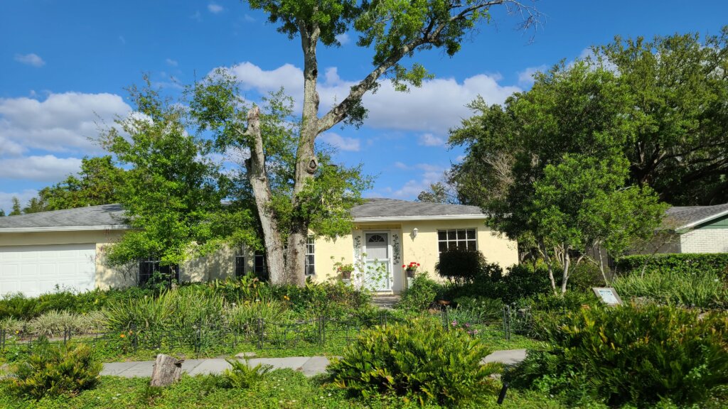 We buy houses for cash in Winter Park, Florida