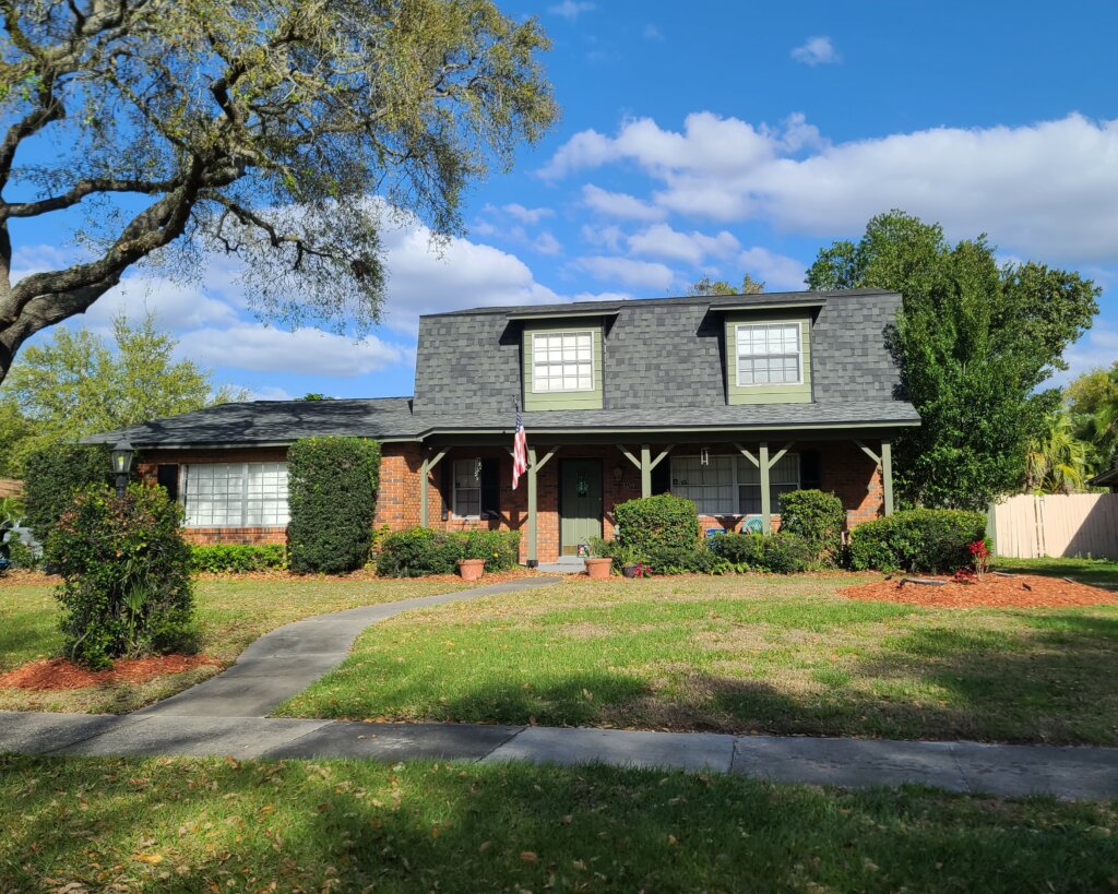 Sell house. Traditional house representing the long, costly process of selling a home the conventional way.