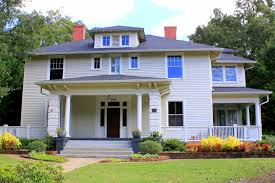 We buy houses with cash