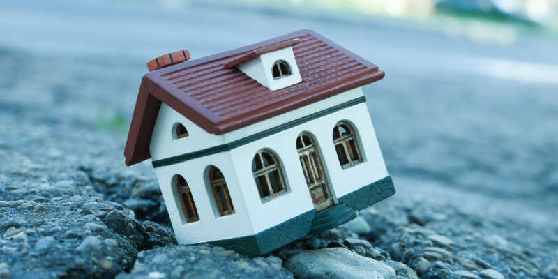 We Buy House With Foundation Issues in Saint Paul