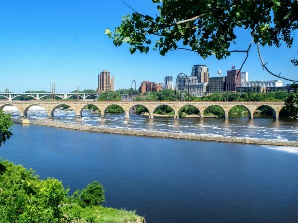 Where to Live and Areas to Avoid in minneapolis