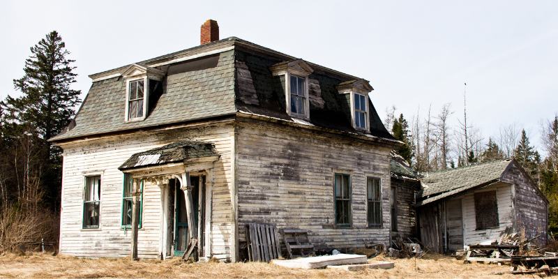 Selling a Condemned House in [market_city]